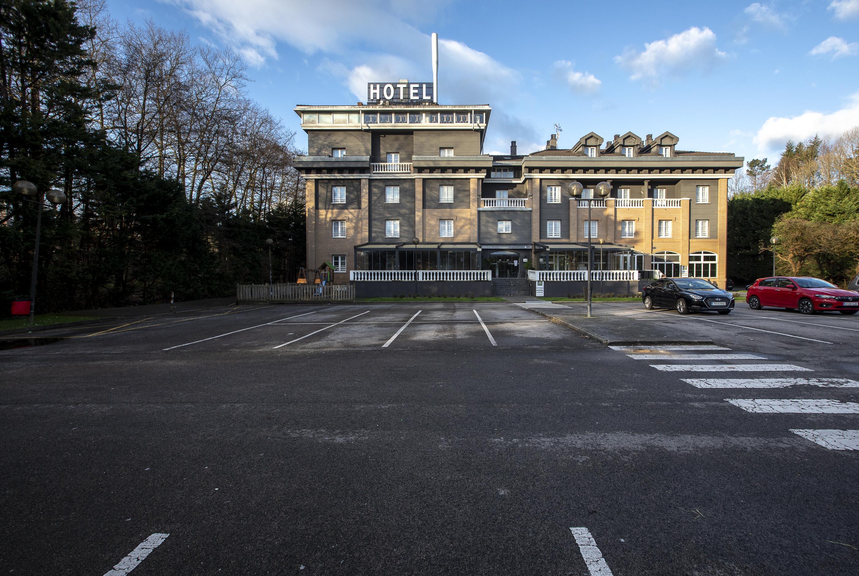 Hotel Urdanibia Park Irun Exterior photo